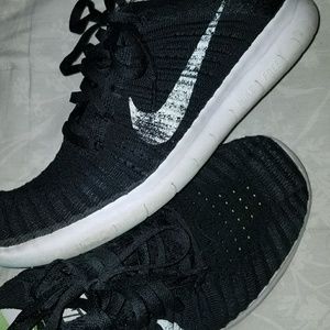 Nike free rn flyknit